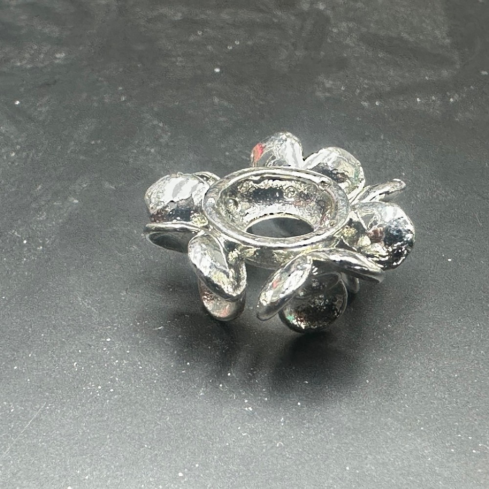 Metal crystal small ball base