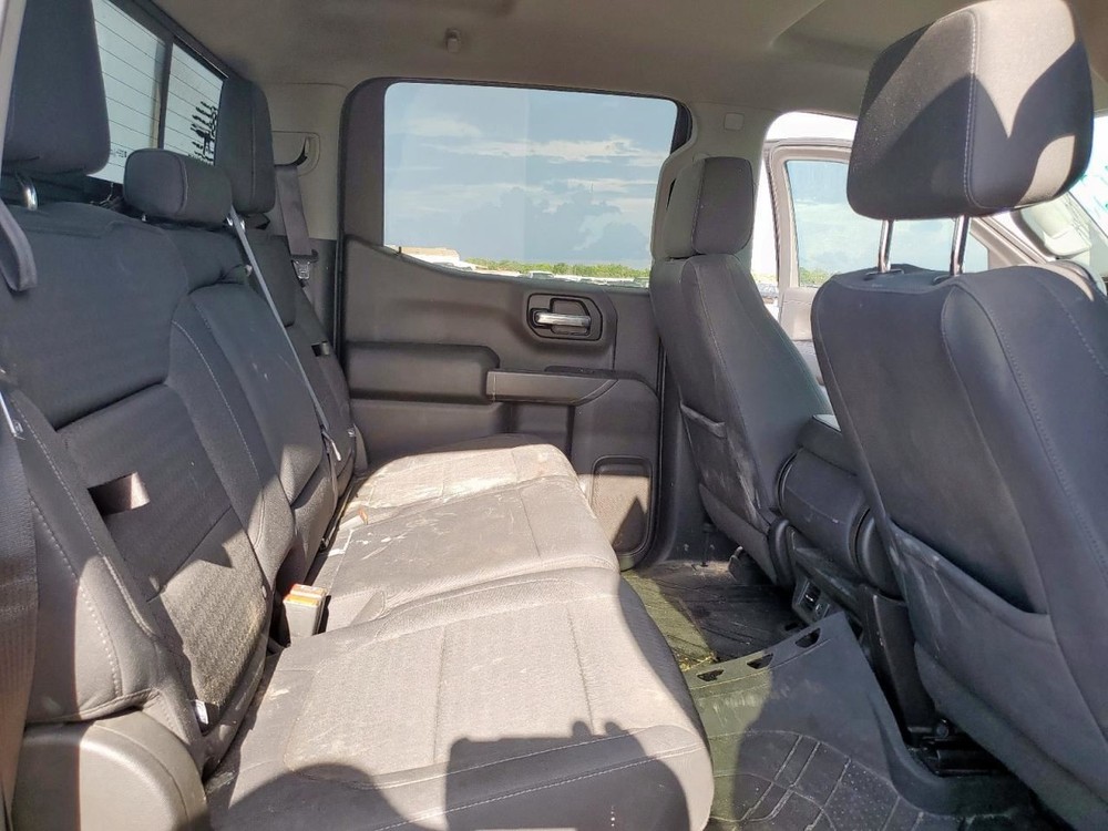 SILVRDO15 2019 Speedometer 3818825