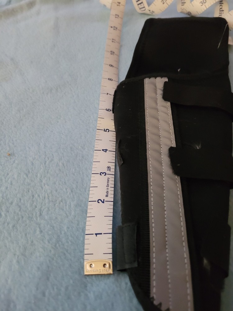 Dog leg brace right !