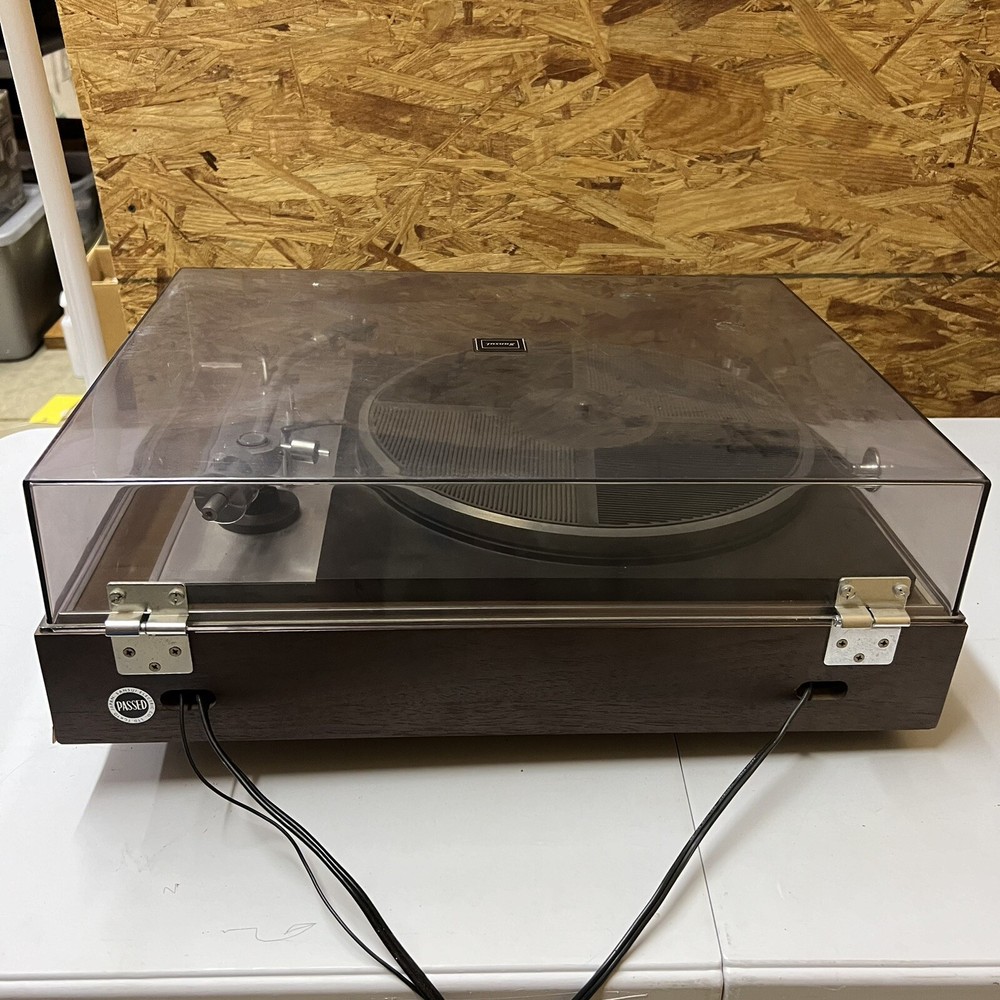 Sansui SR-4040 2-Speed Belt-Drive Turntable Record Player