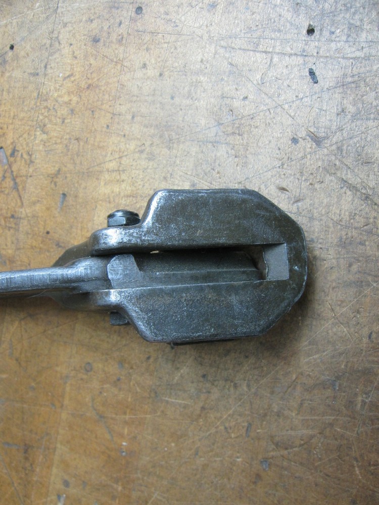 Elmo Mfg model E safety banding strap cutter