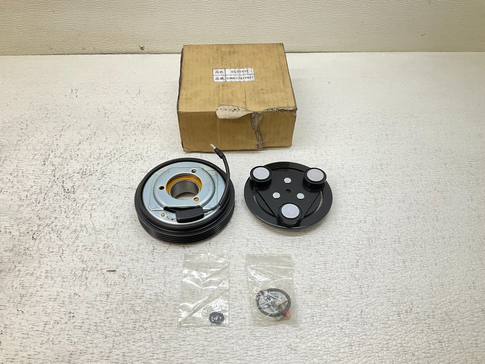 Mitsubishi CWK7361292T Clutch Replacement Kit New (TSC)