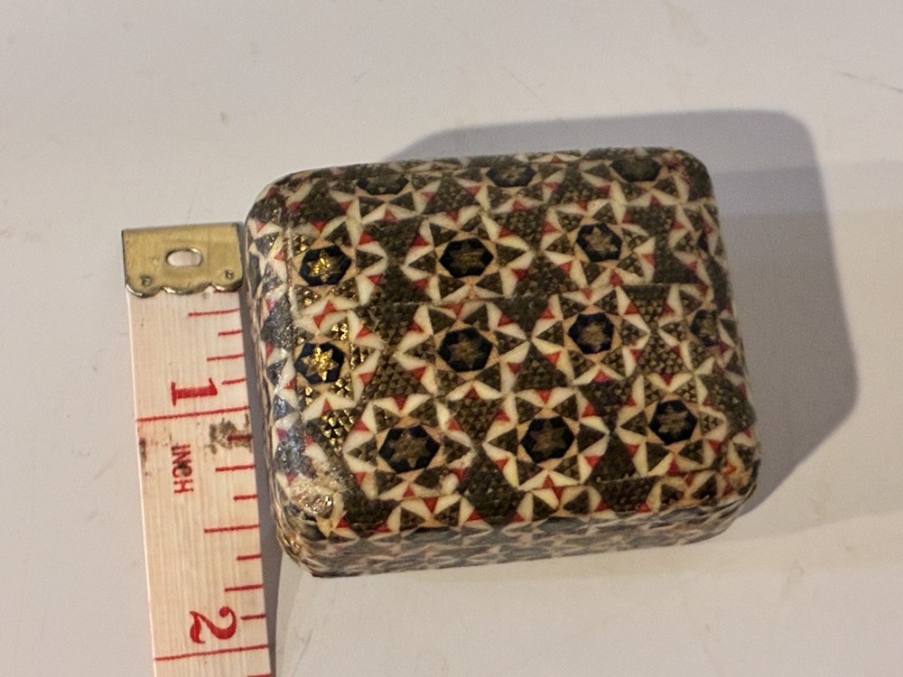 Small Rectangular Mosaic/Parquetry Style Trinket Box