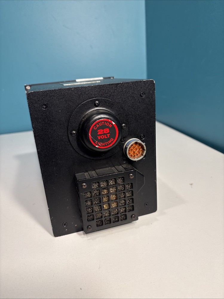Universal Avionics UNS1 Control Display Unit P/N 1016-2-22