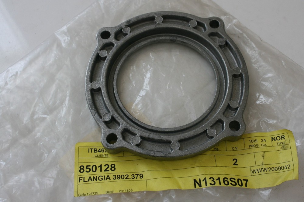Gearbox Flange Piaggio Quargo