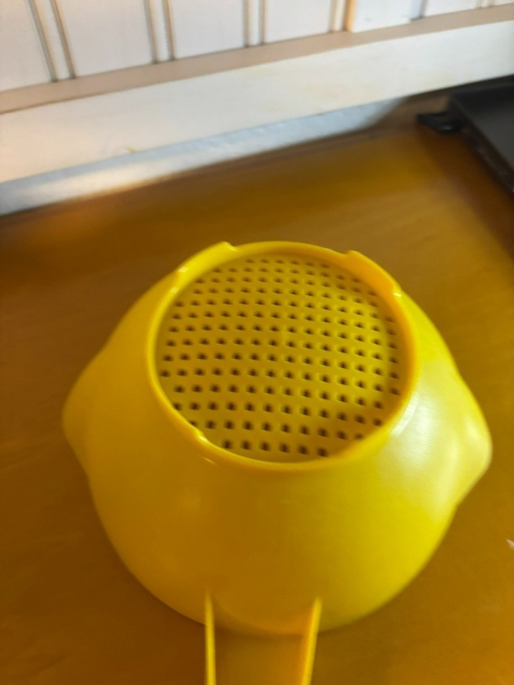 Vtg Tupperware Double Spout Strainer Colander Yellow 1200-1 Handle 1970s