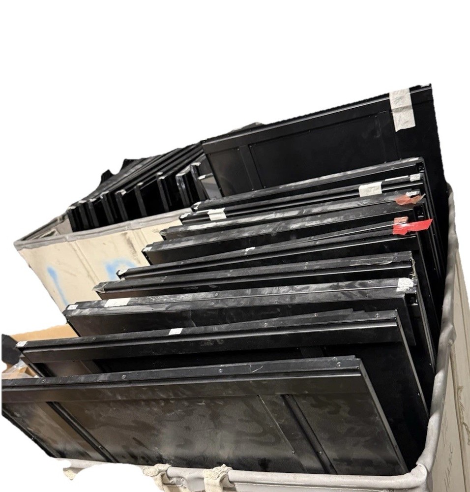 42” Authentic E - Ink display avalue