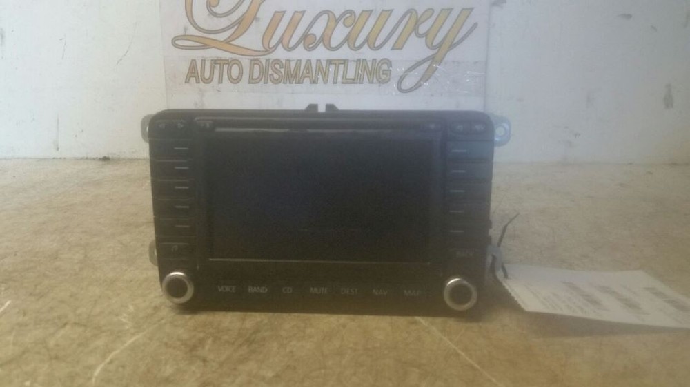 2000 Radio With Navigation