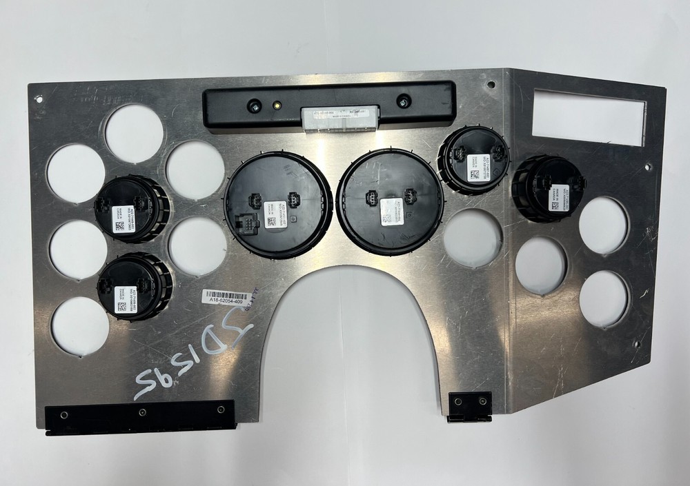 Freightliner A22-66148-000 Gauge Cluster Panel