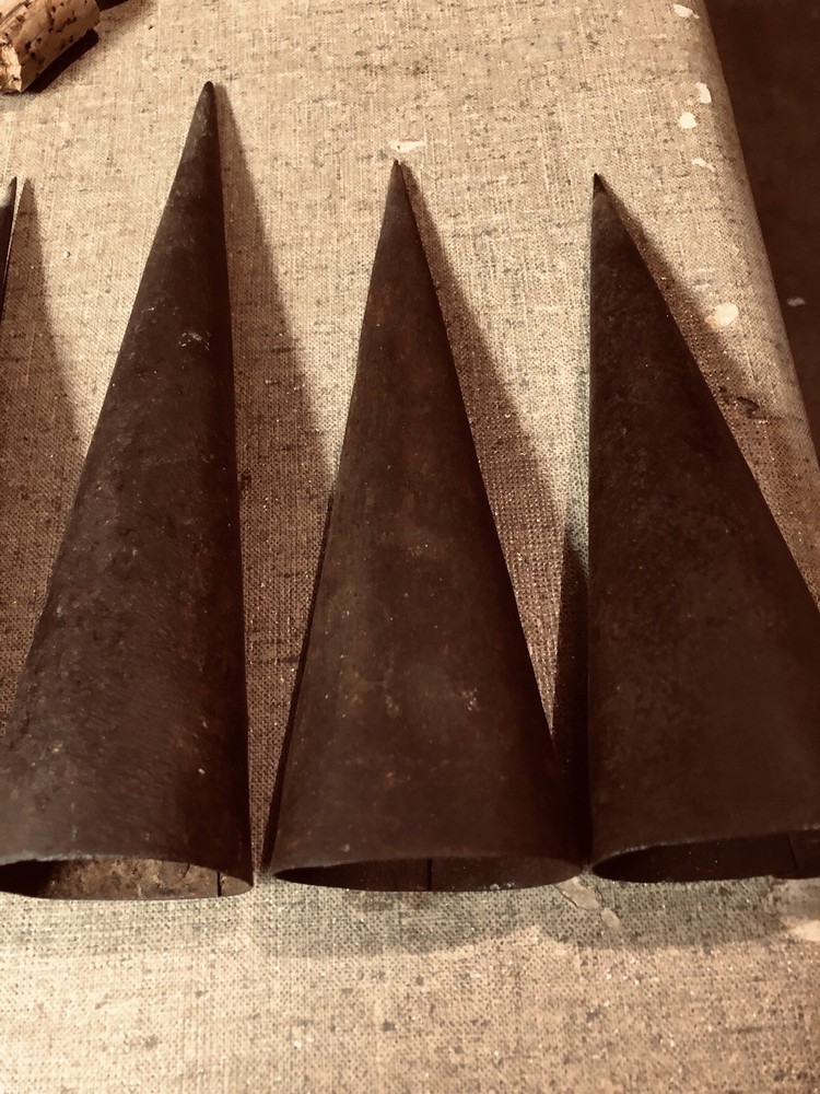 5 Old Tobacco Spikes