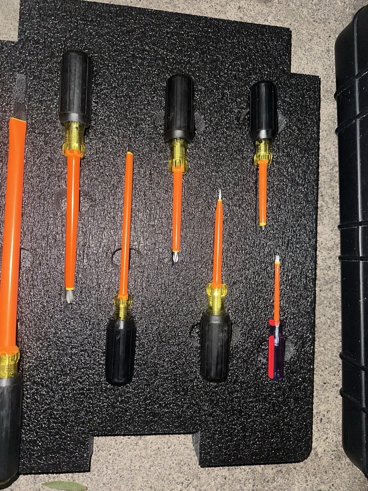 Salisbury 1000v insulated tools