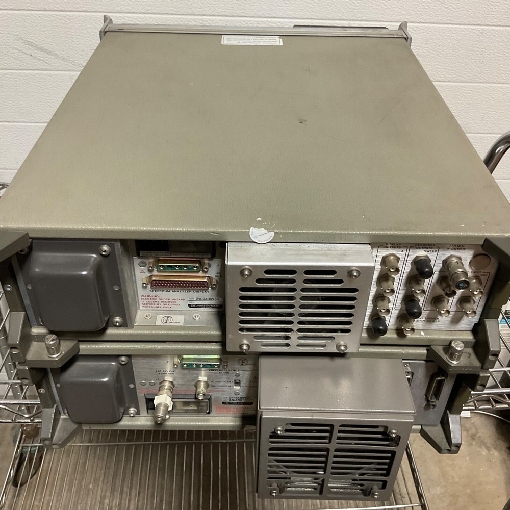 Hewlett-Packard HP 8568B Spectrum Analyzer & Display 100Hz-1.5GHz