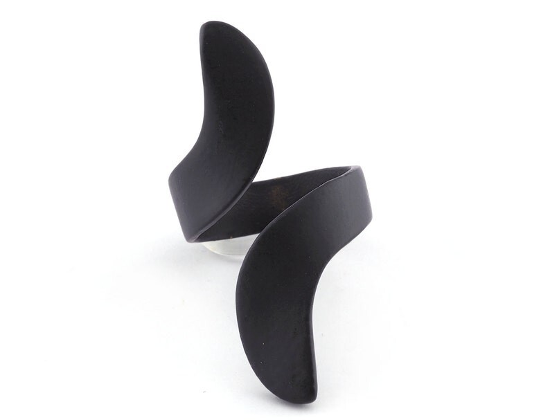 Wrap Adjustable brass Black Painted (19.5mm 9.5US inner size) 2982 ring22
