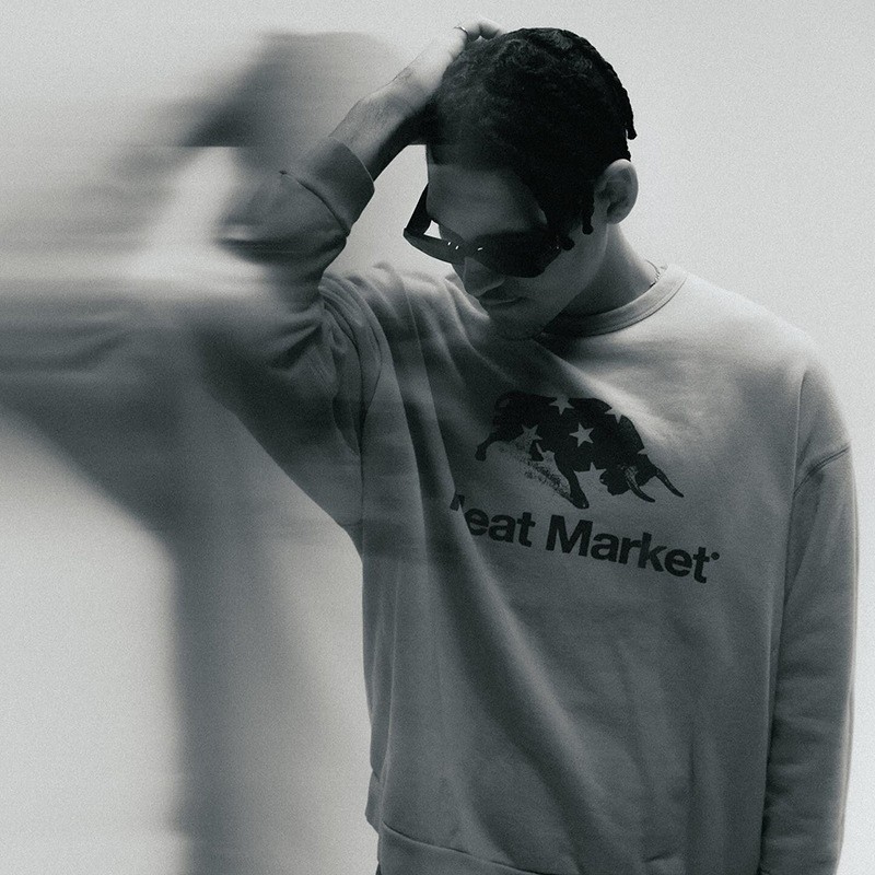 Blurred Foreground Unilateral Stretching Dragging Shadow V1 Effects Filter