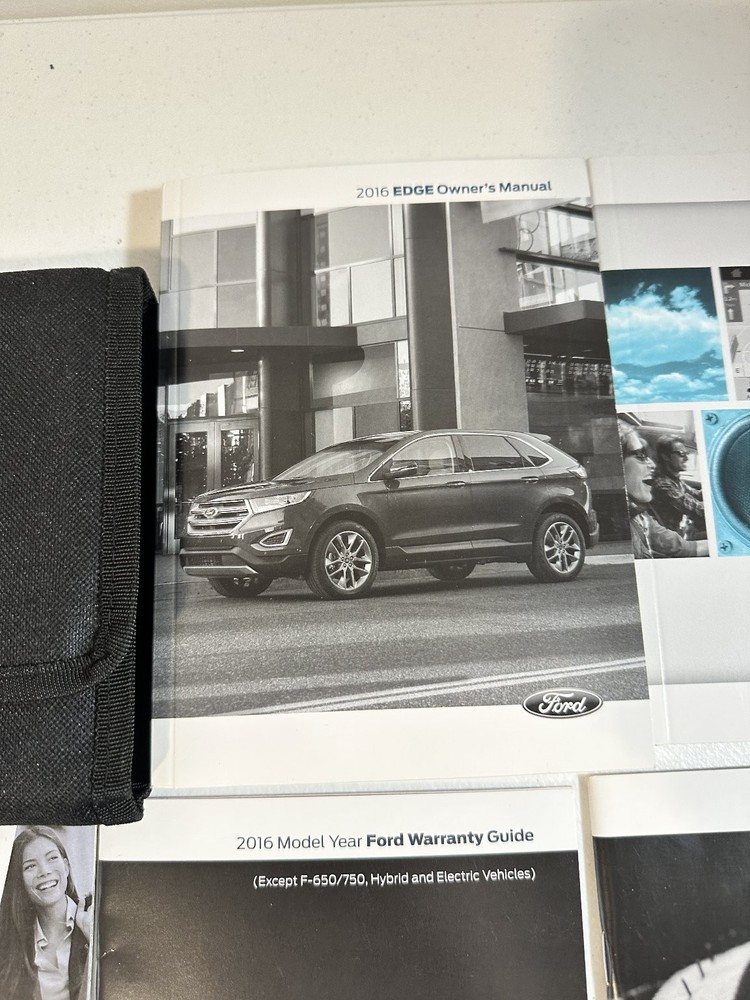 2016 Ford Edge Owner's Manual Set