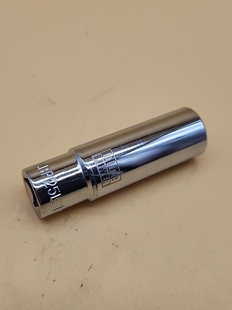 Blue Power Tools Socket 1/2" CBP25L