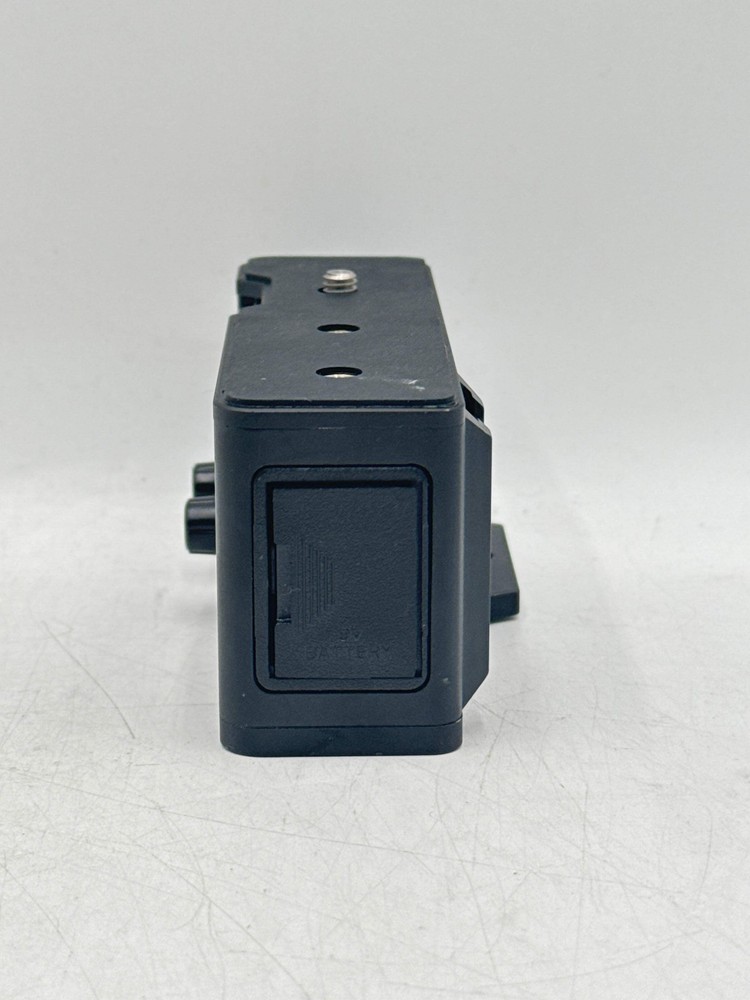 Beachtek DXA-POCKET Compact Audio Adapter - Black