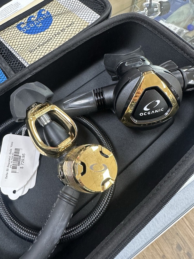 Oceanic Delta 50 Regulator Yoke