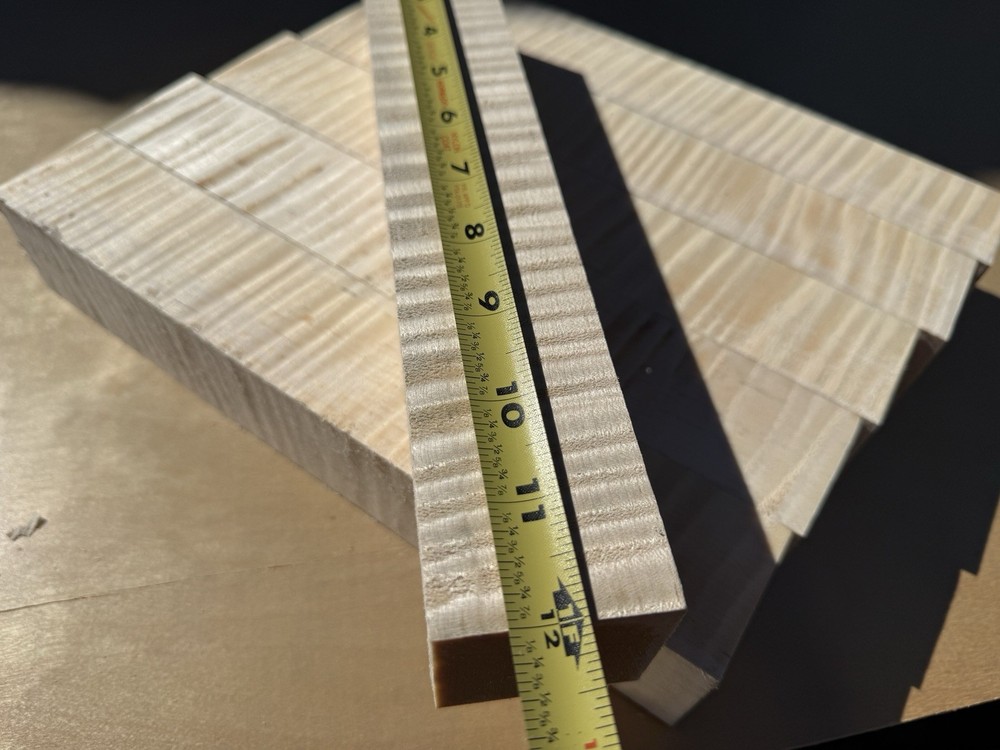 1 Pc. Premium Super Figured Curly Maple turning pc 2x2x12" CLEAN!!!