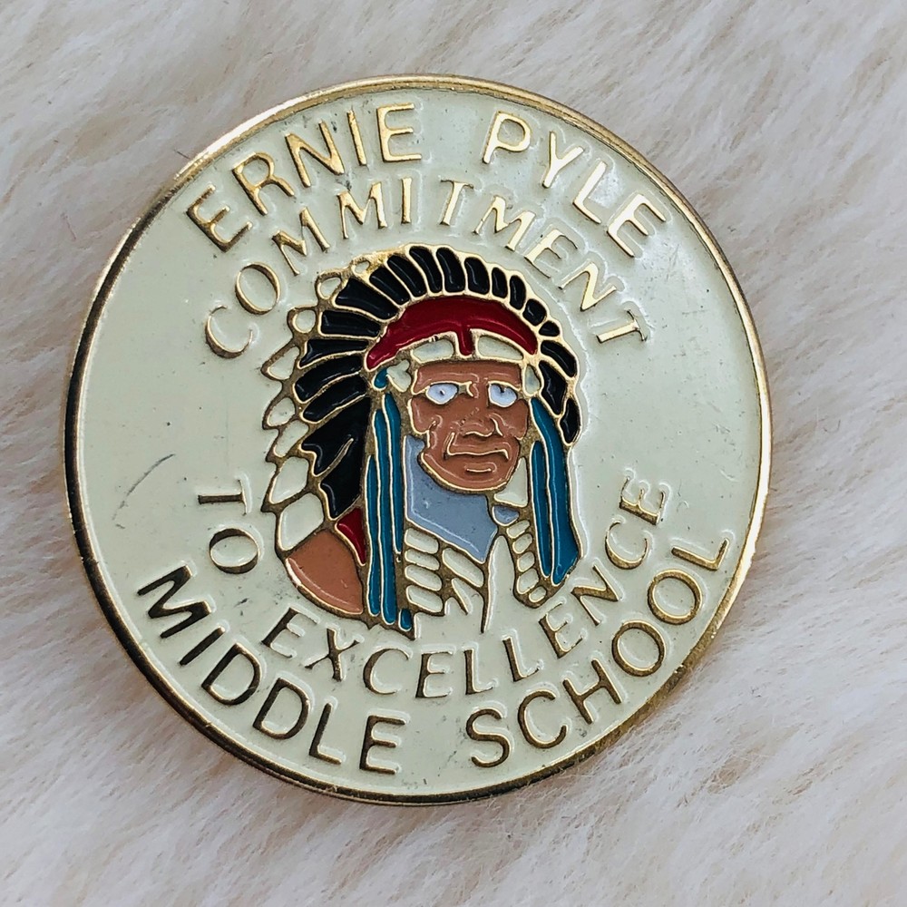 Ernie Pyle Middle School Commitment to Excellence Lapel Pin Albuquerque NM
