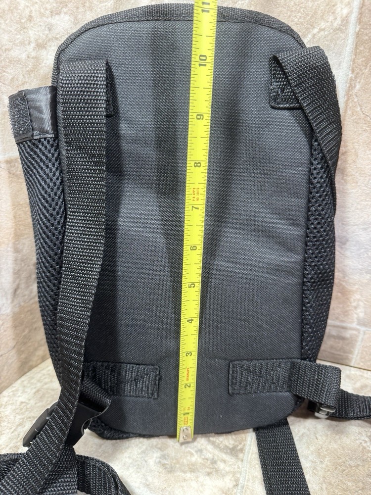 Pet Carrier Adjustable Backpack Pet Front/Back Small Dog/Cat? Black -Preowned