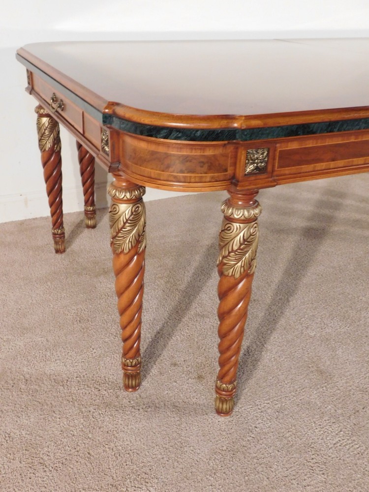 HENREDON Grand Provenance Dining Table