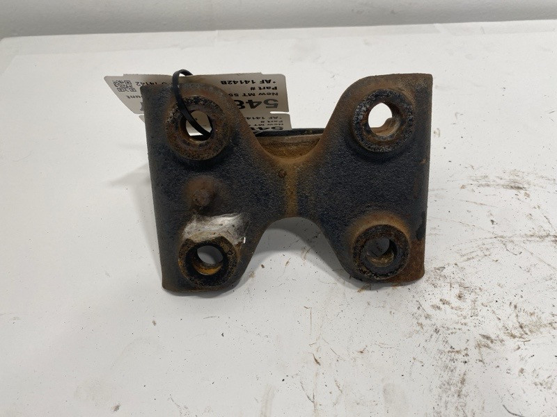 2018 Freightliner MT55 Engine Mount 0130509001 (548-12957)