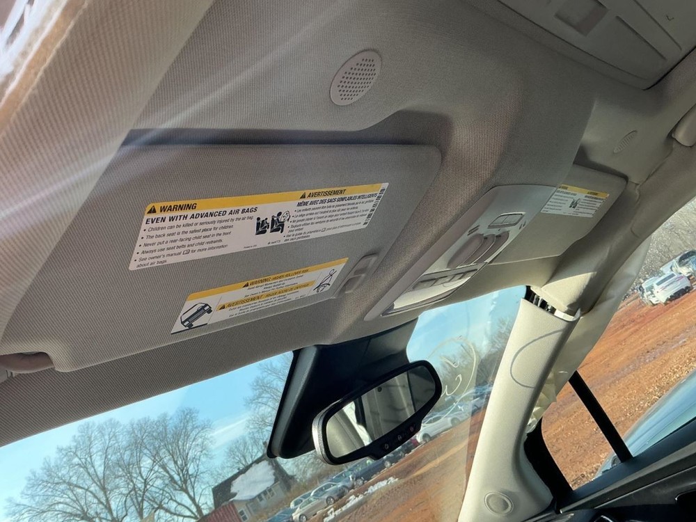 ENCORE 2018 Glove Box 4946384