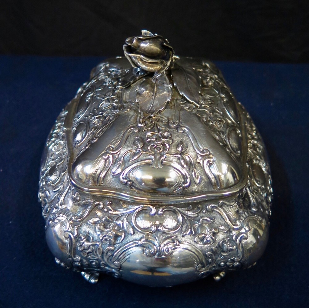 Wonderful German 800 Silver Spice Box