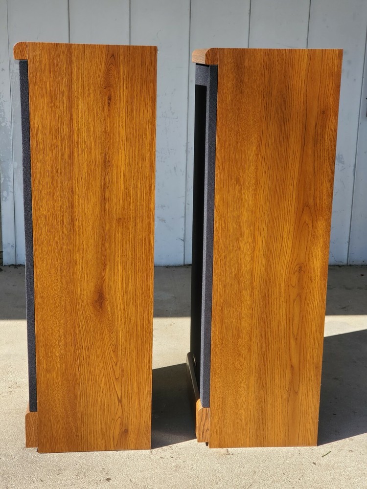 Fisher STV-750 Floor Speakers 33" Tested