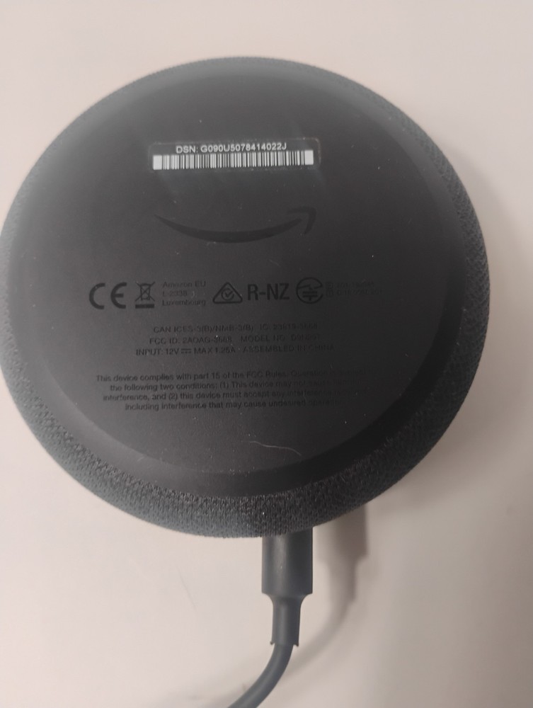 Amazon Echo Dot (2nd Generation) Smart Speaker R- NZ 15 W.