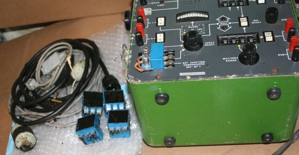 Invensys Foxboro 2AT-CAL Spec 200 System Calibrator