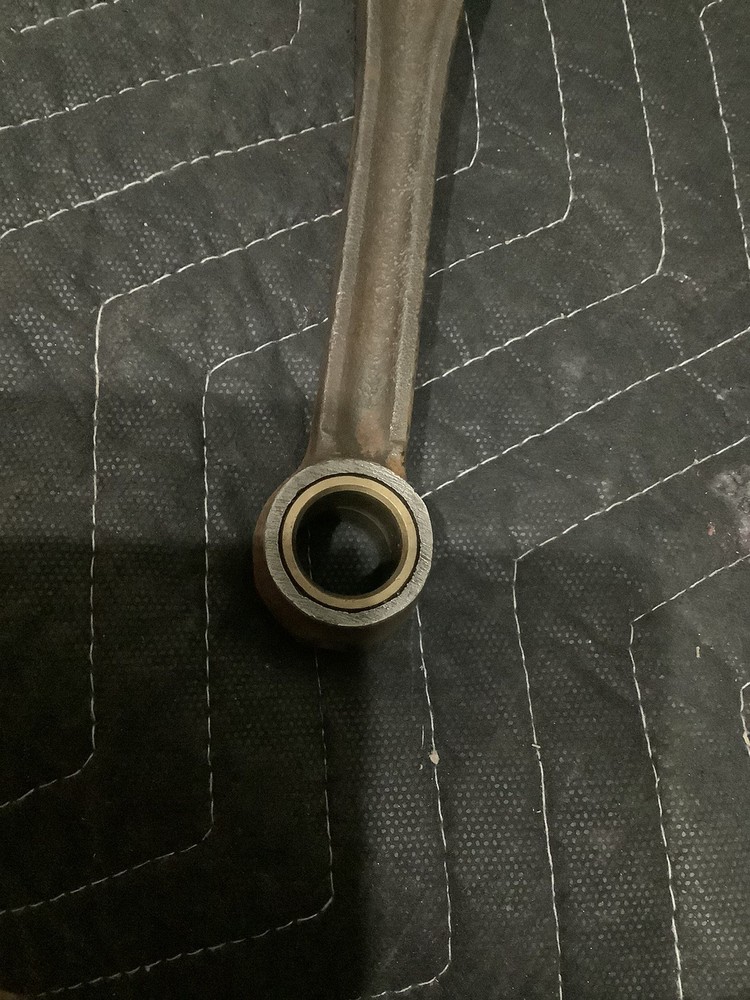 Cummins Connecting Rod 4052