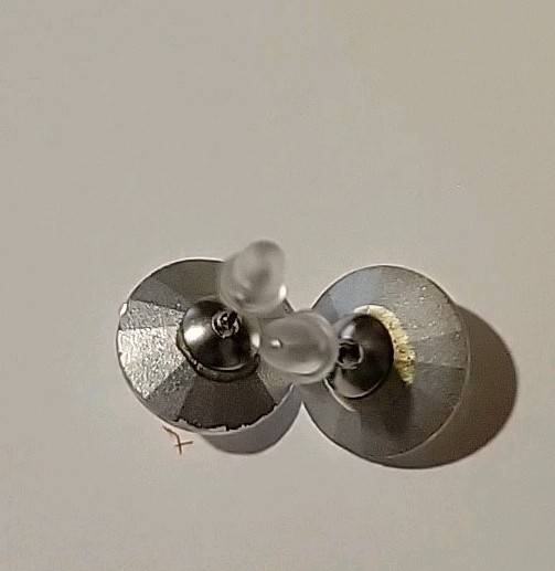 Rovoli AB Pierced Earrings Silvertone