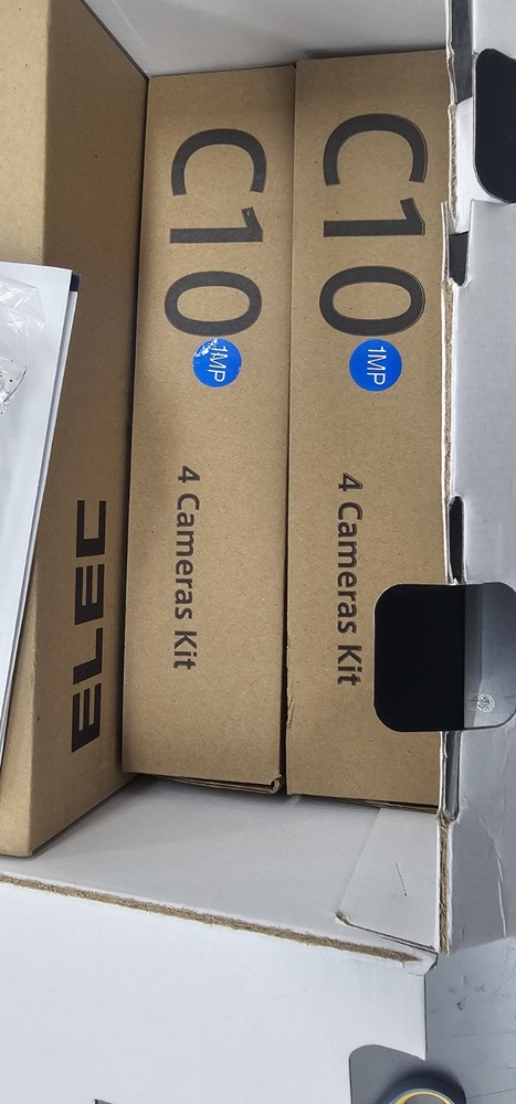 8 camera home security system with in home server and digital recording NEW