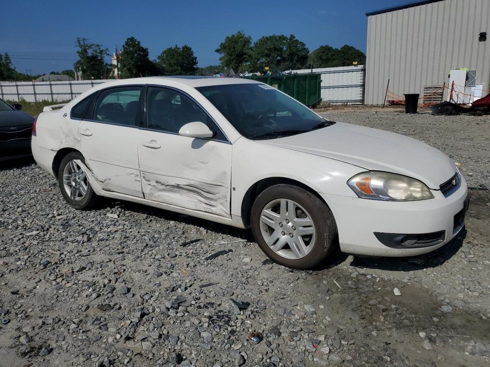 IMPALA 2006 Glove Box 4833517