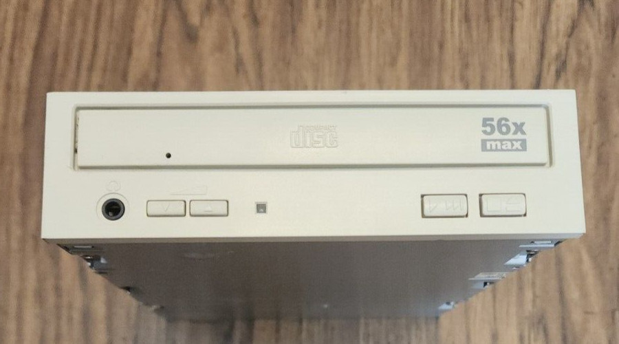 ACER CD-Rom Drv Model 656A-003 56x Ivory 5.25"