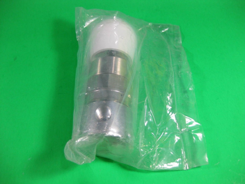 Tescom 30 PSIG Max Outlet Valve -- New --