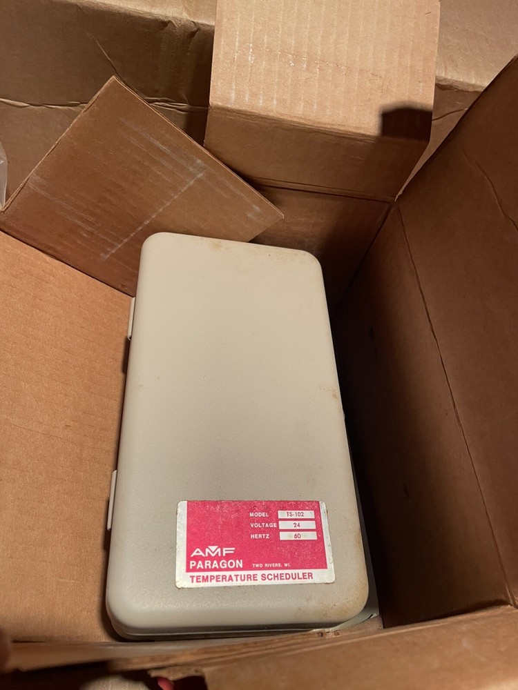 Paragon TS 102 Temperature Scheduler 24 volt 60HZ