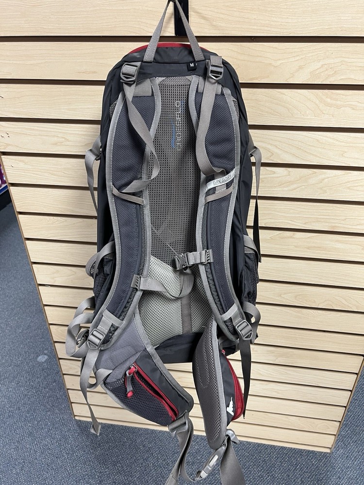 Gregory Z30 Hiking Backpack 30L Size Medium Grey Backpacking Camping