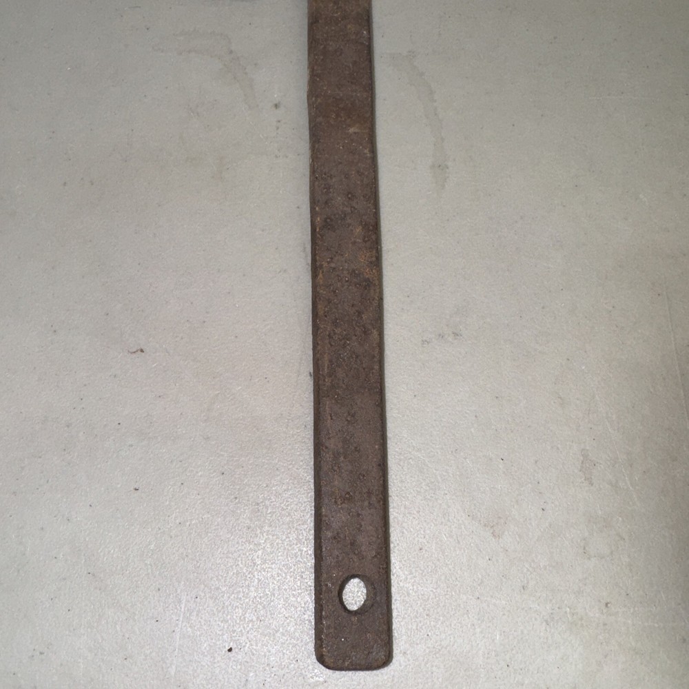 Vintage Unmarked 18" Pipe Wrench