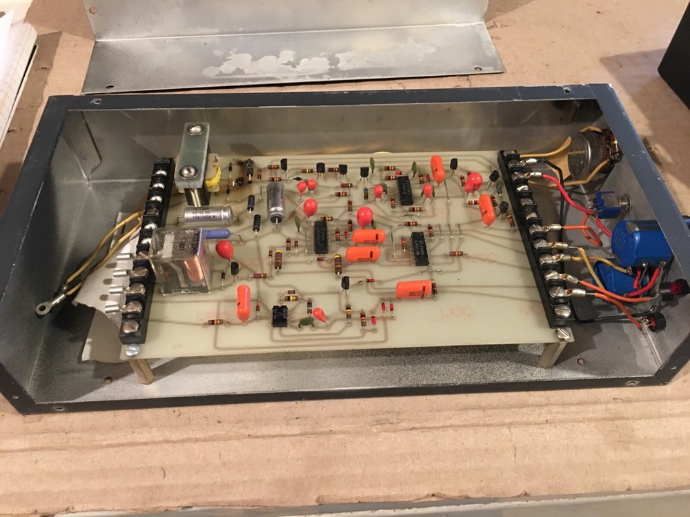 Metal box w/switch and knobs , used