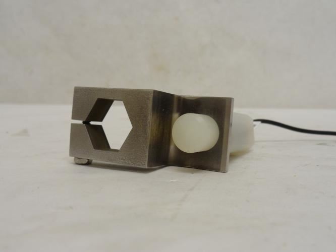 208355 New-No Box; Spraying Systems 72411 Sensor Assembly; SS Frame