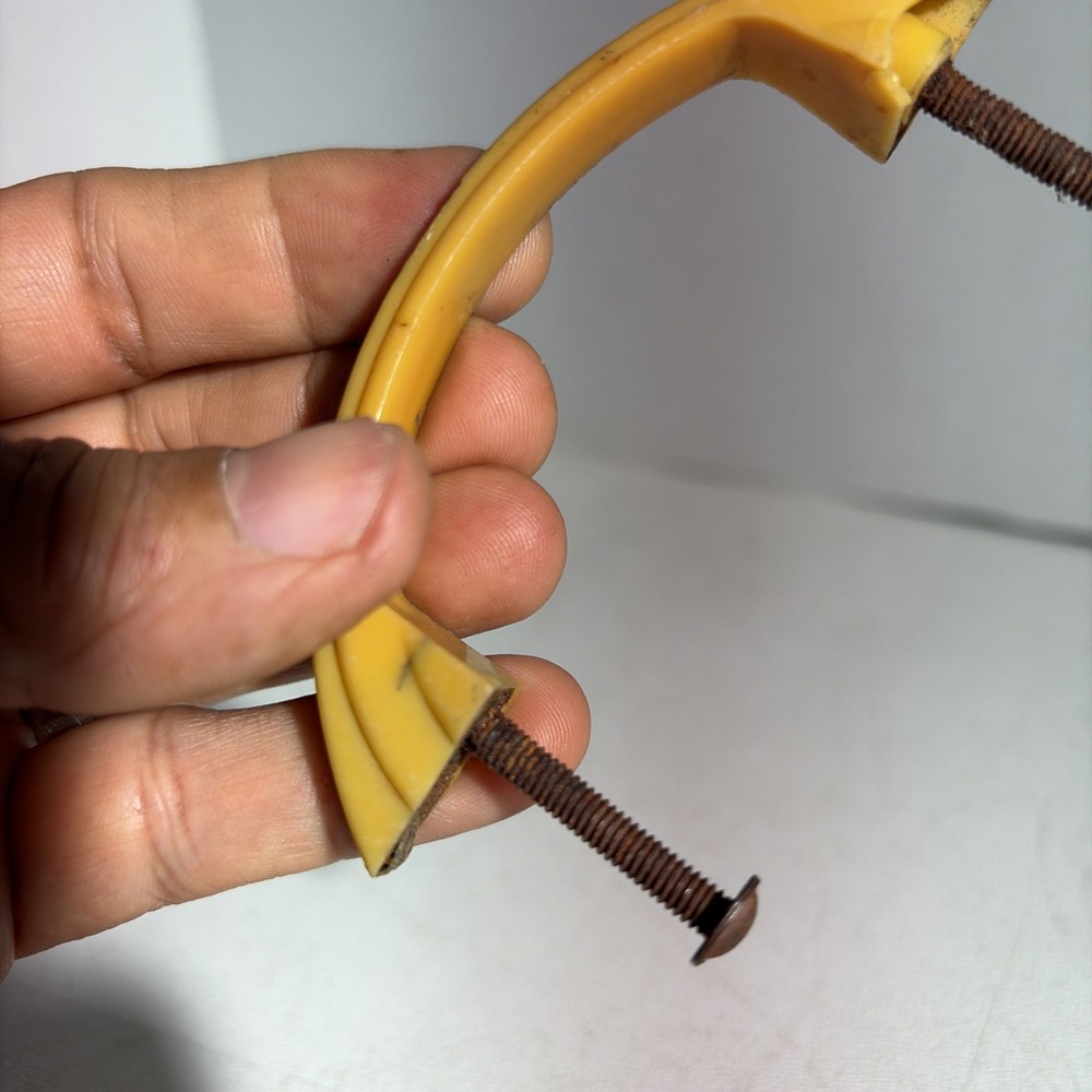 Vintage Art Deco Single Yellow Bakelite Drawer Pull Handle