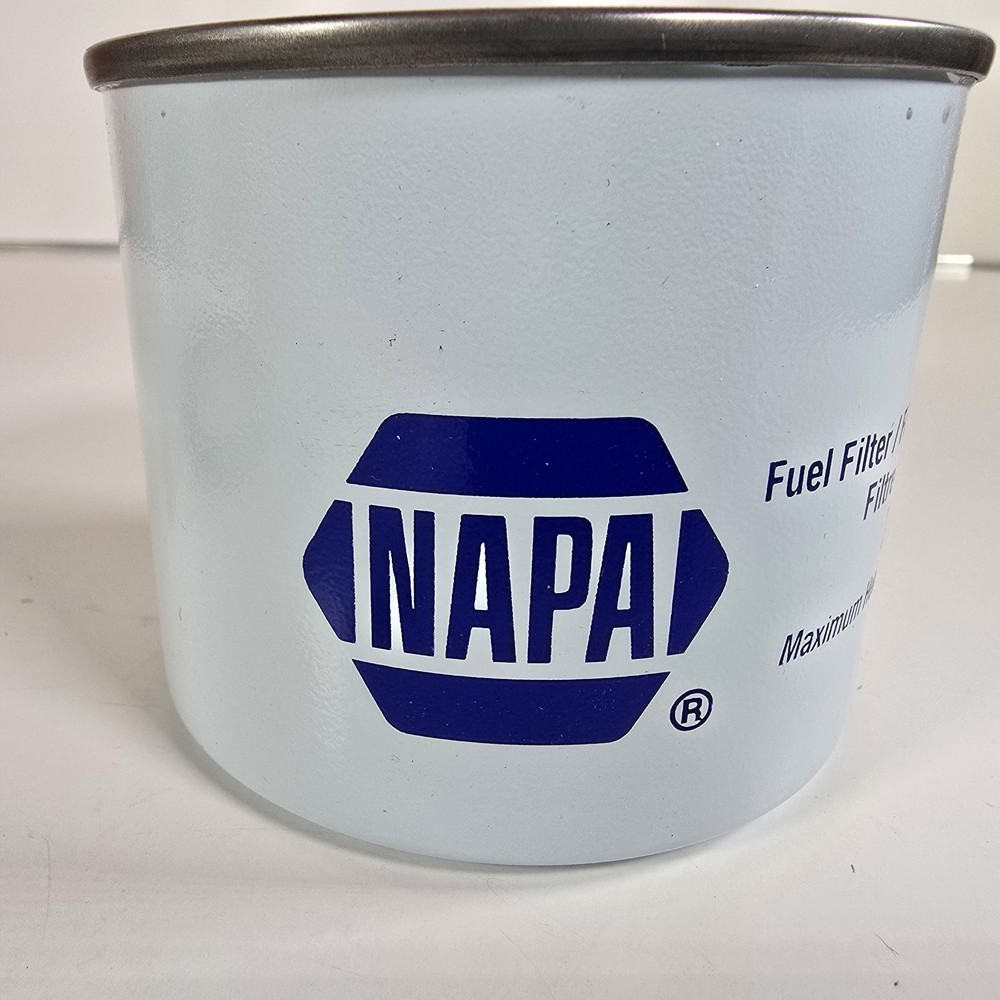 Gold NAPA Filter 3166 Fuel Filter Replacement Fuel Filter