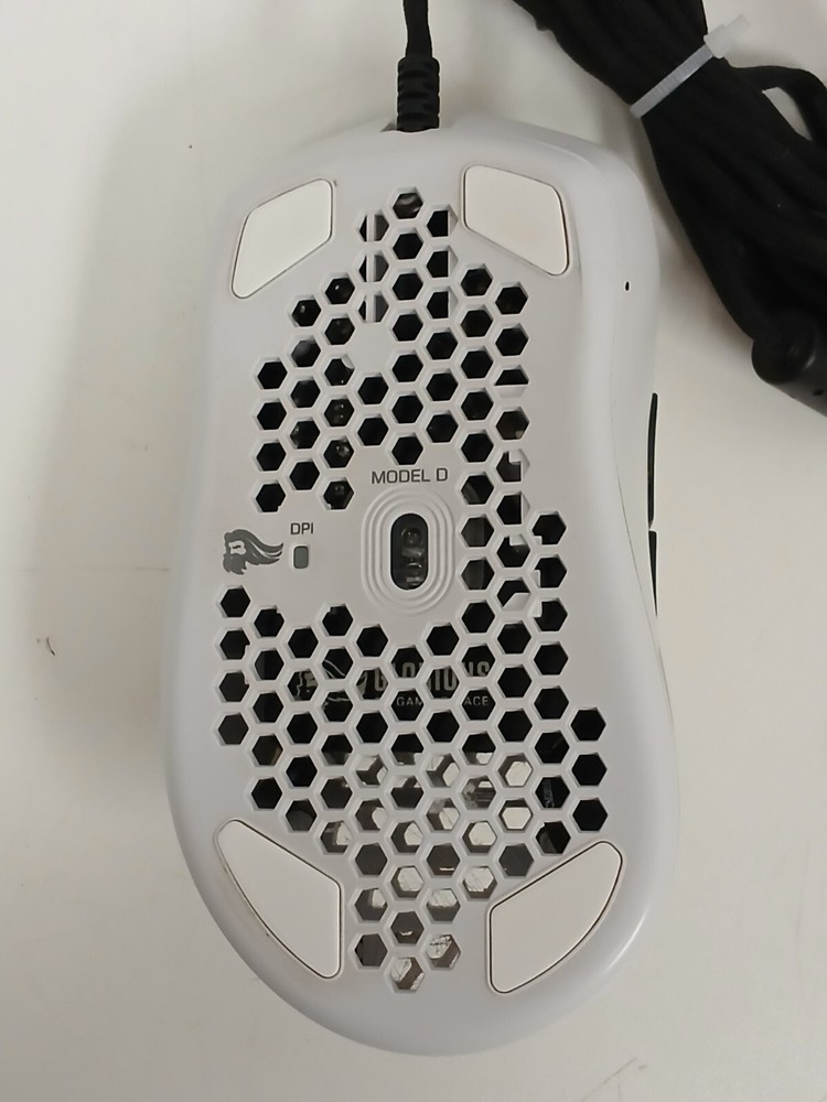 Glorious Model D Wired Gaming Mouse 68g , Matte White