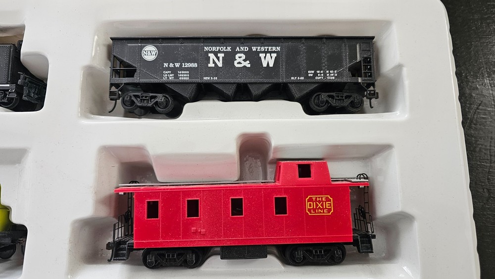Bachman Chattanooga Train Set #00626 - Not Complete
