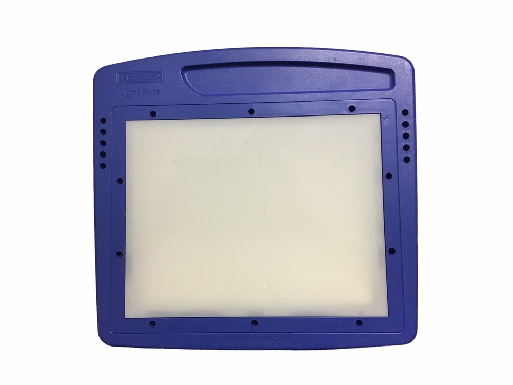 FISKARS LightBoss Ultimate Light Box Embossing & Tracing Made Easy