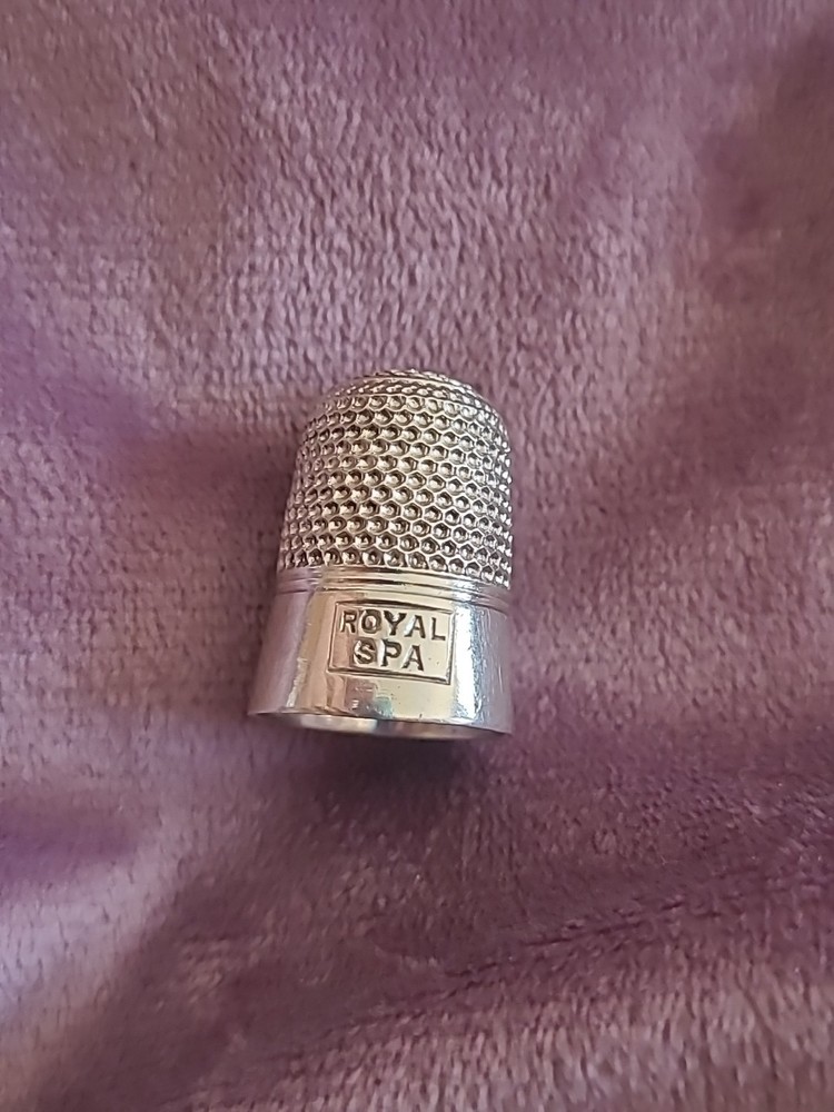 Vintage 1925 Silver Royal Spa Thimble 2cm Hallmark Birmingham