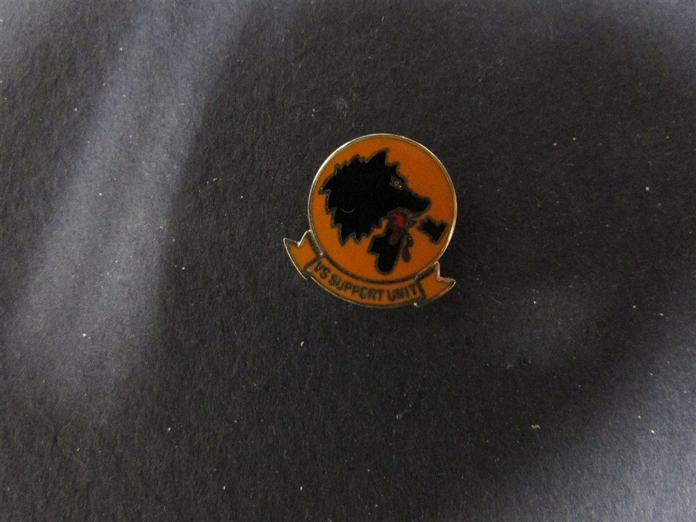 VS-27 SEAWOLVES Cloisonné Pin US NAVY S-3 VIKING Squadron Patch Image